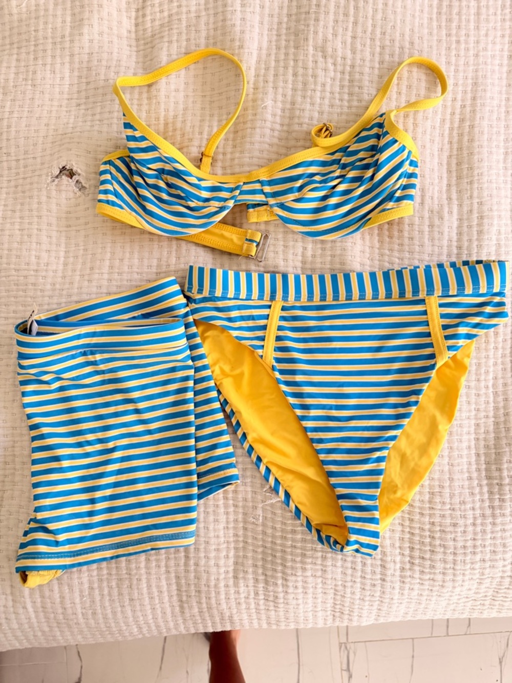 Dippin' Daisy's 3 Piece Set - West Coast top, Farrah Short, Bond bottom